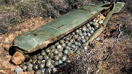 HRW acusa a Riad de uso de bombas de racimo contra civiles Denuncian el uso de bombas prohibidas contra civiles en Yemen